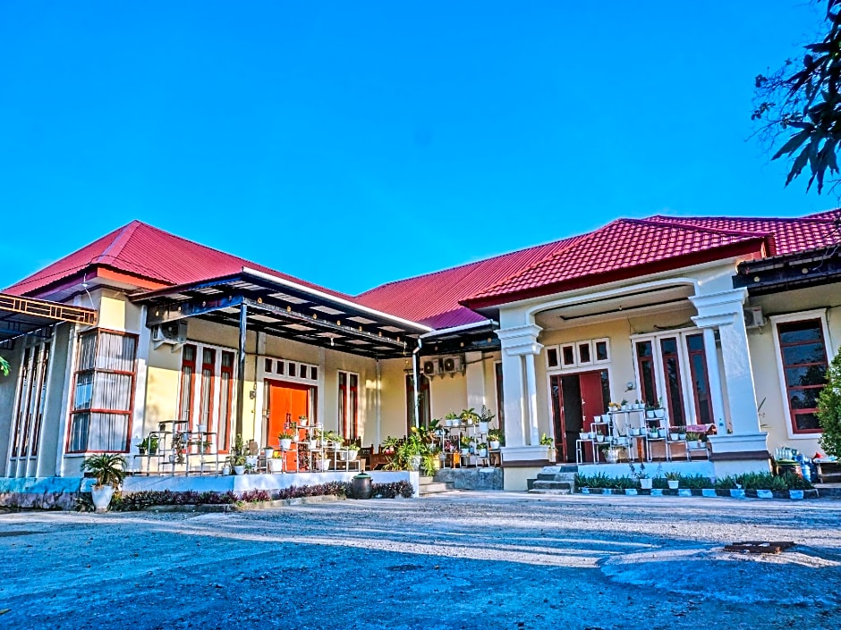 Collection O 91488 Hotel Lingkarsut Jeneponto Near Patung kuda, Jeneponto