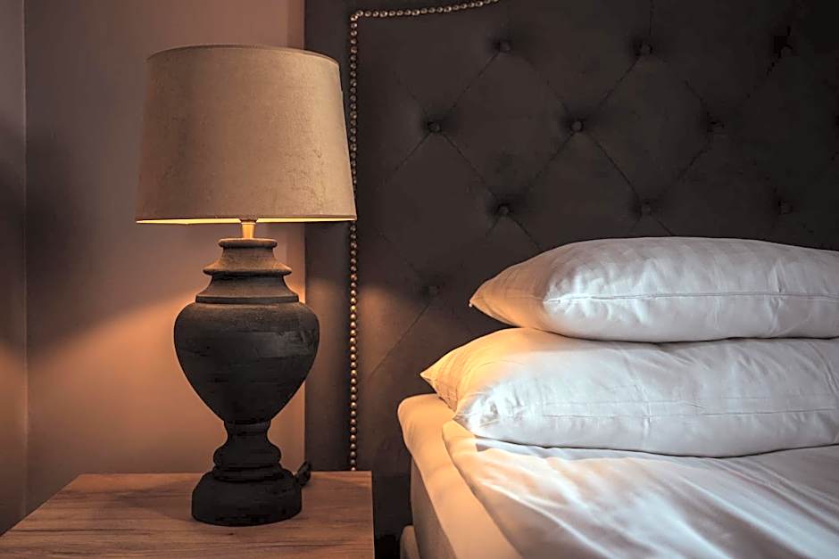 Home Hotel Christian IV