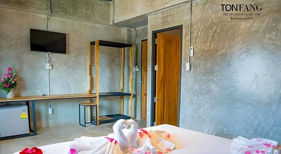 Ton Fang Hotel