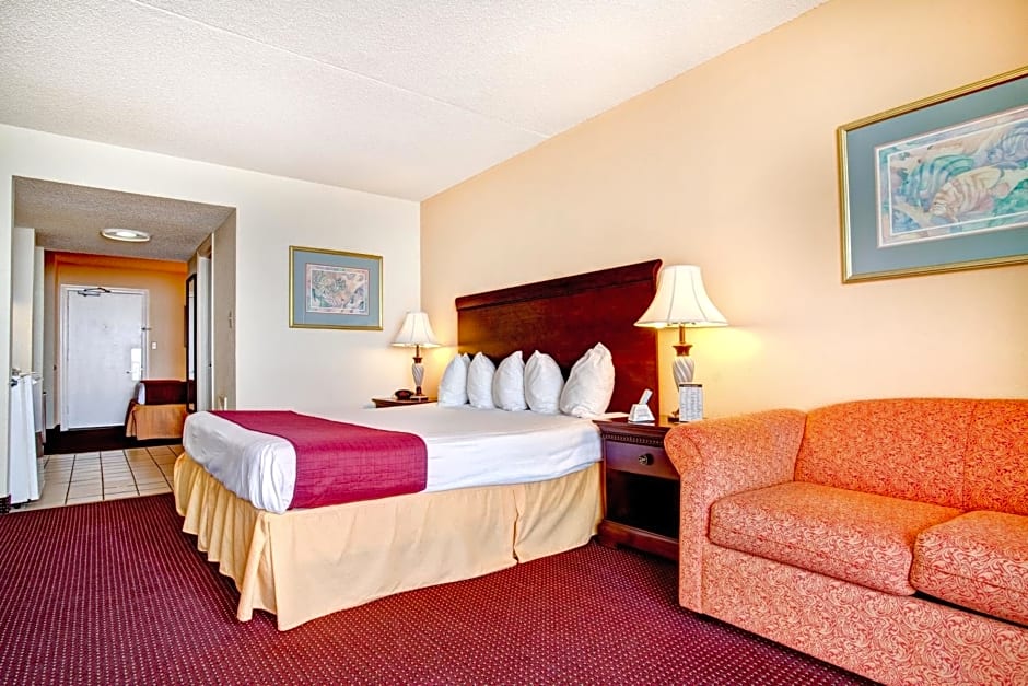 Best Western Ocean Sands Beach Resort