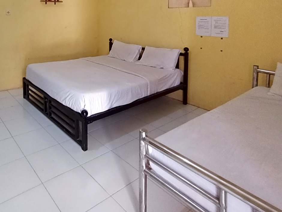 Reddoorz at El Shaday Homestay Banyuwangi