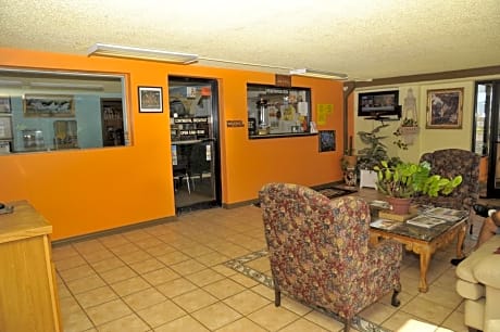 HWY Express Inn & Suites