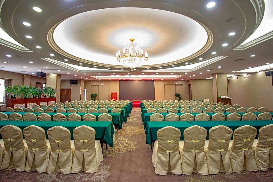 Celeste Paleace International Hotel