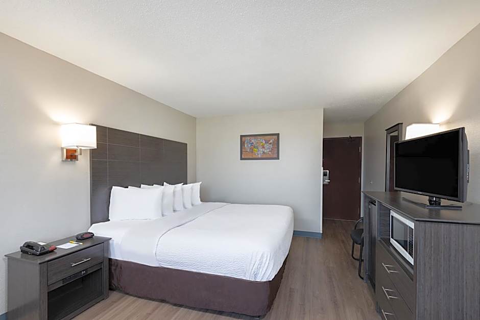 Days Inn by Wyndham Somerset PA I-70 I-76