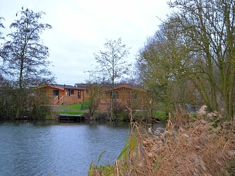 The Chiltern Lodges at Upper Farm Henton
