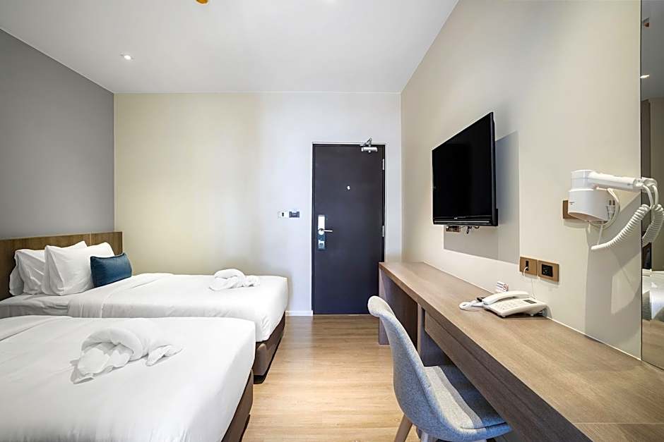 XOTEL
