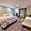 Travelodge by Wyndham Indianapolis Speedway