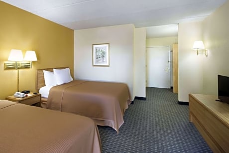 2 Double Beds Deluxe Room Non-Smoking