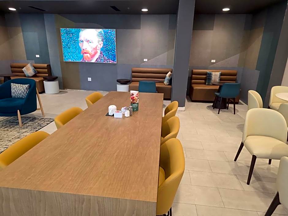 Holiday Inn Saint Louis-Fairview Heights By IHG