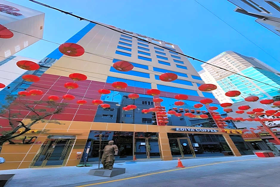 Goldstone Hotel