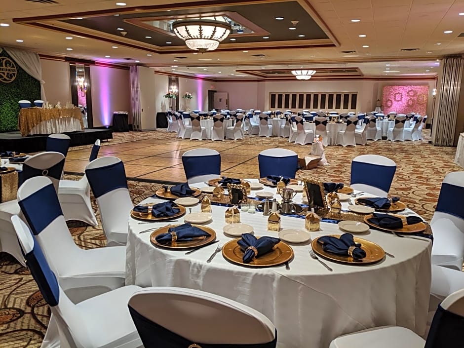 SureStay Plus Hotel by Best Western Lehigh Valley