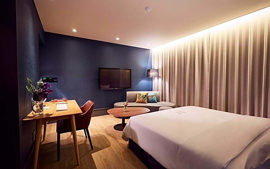 Healasis Hotel