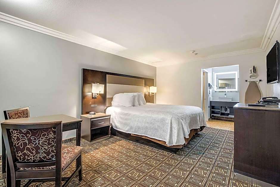 Rodeway Inn Temecula