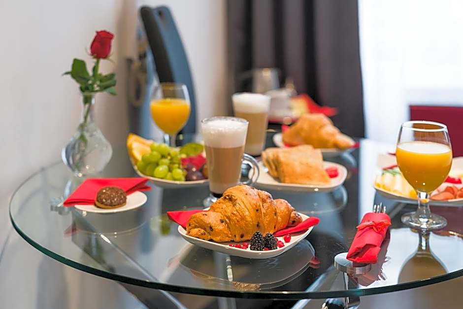 Komorowski Luxury Guest Rooms