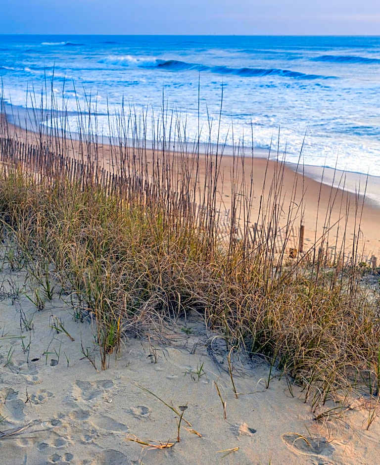 Holiday Inn Express Nags Head Oceanfront By IHG