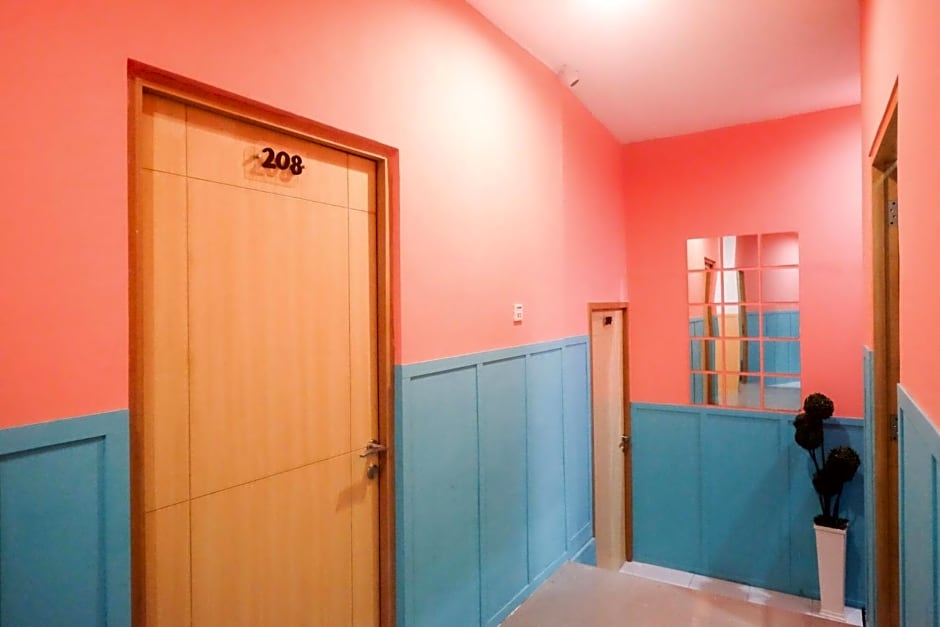 Sans Hotel City Inn Solo by RedDoorz