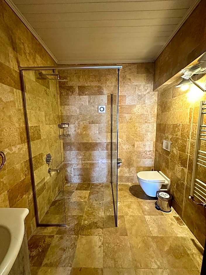 Bedrock Cave Hotel