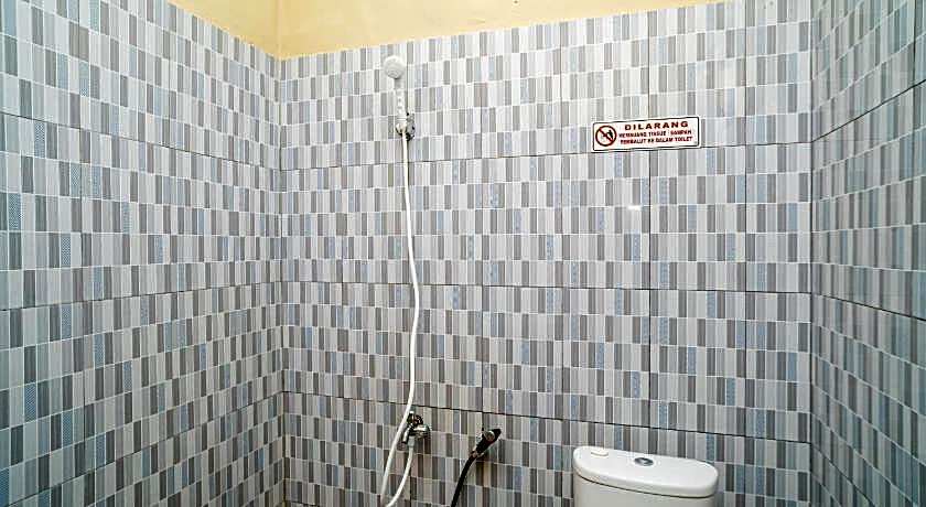 RedDoorz Syariah @ Jalan Bukit Kaminting 2