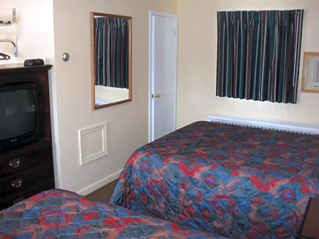 Standish Motel