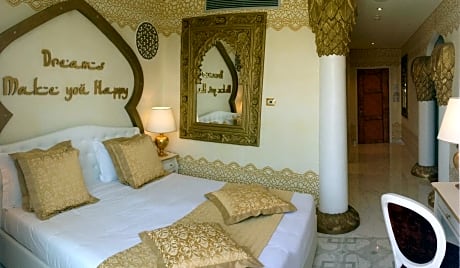 Arabian Junior Suite with Terrace