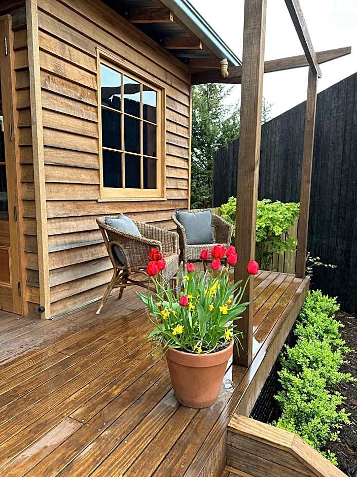 Old Bishop's Quarters