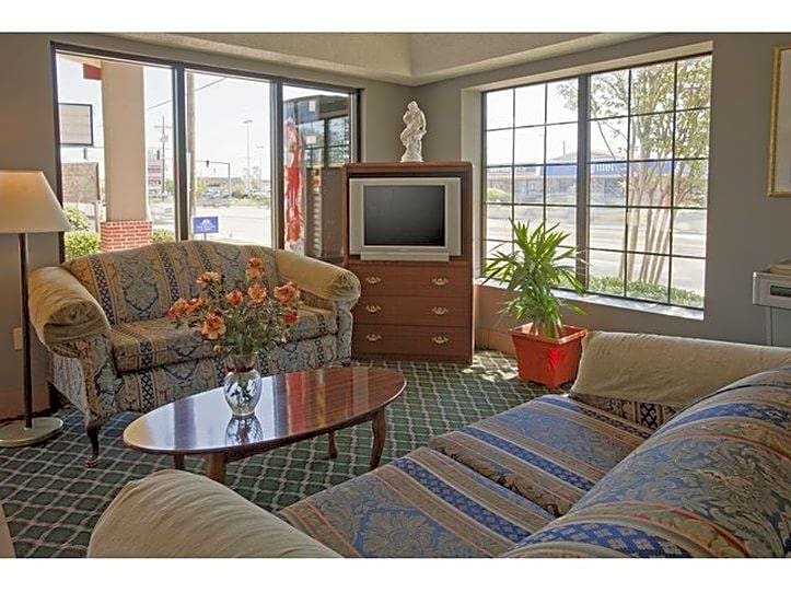 Americas Best Value Inn & Suites Slidell