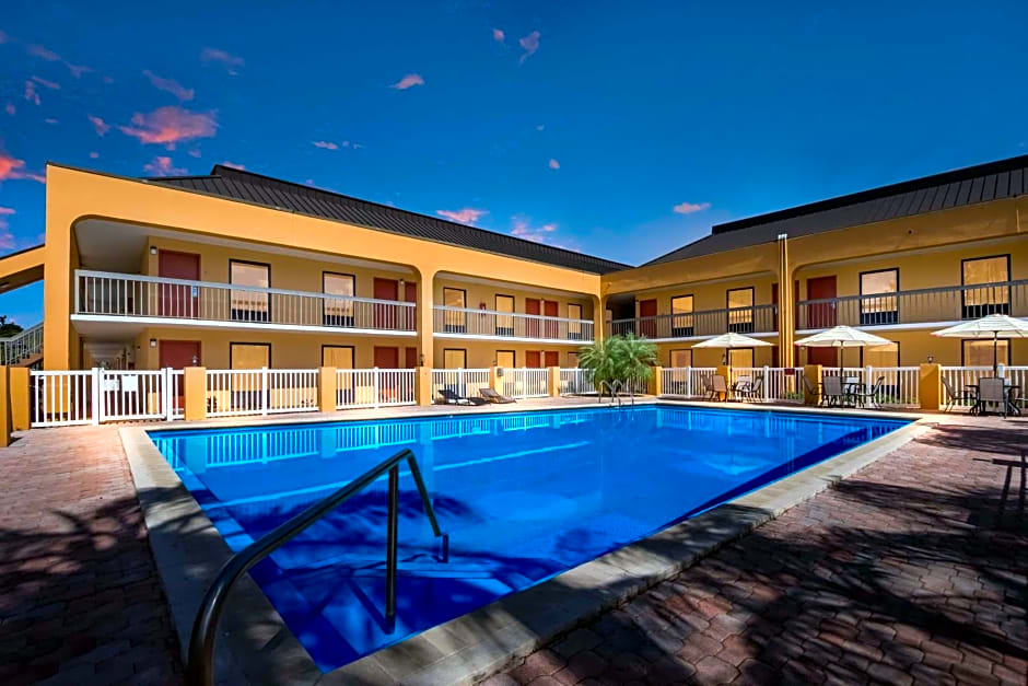 SureStay Hotel by Best Western St Pete Clearwater Airport