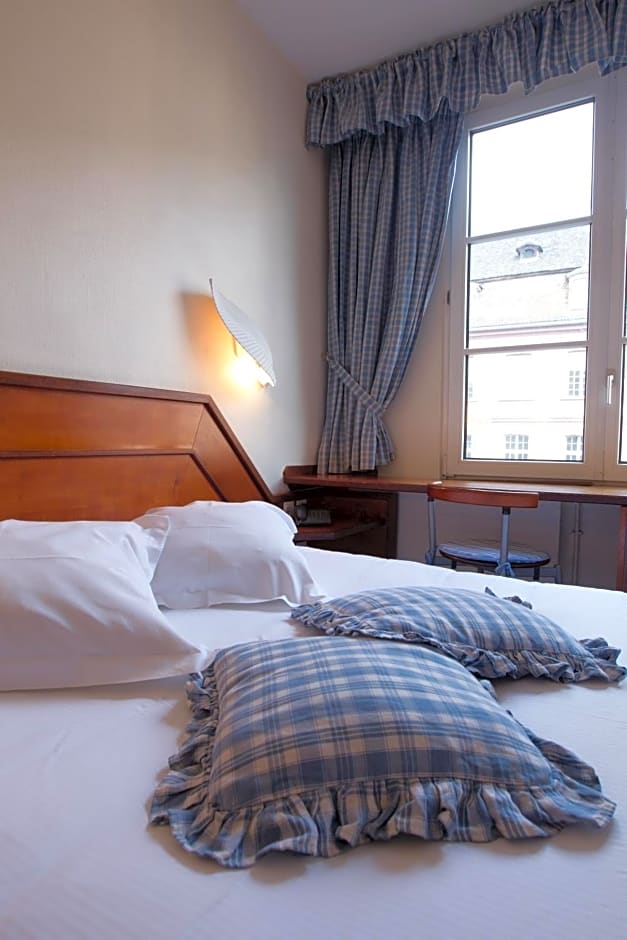 Hotel Suisse