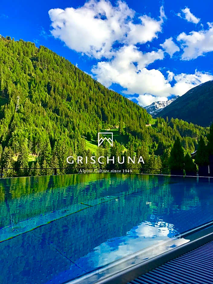 Heart Hotel Grischuna