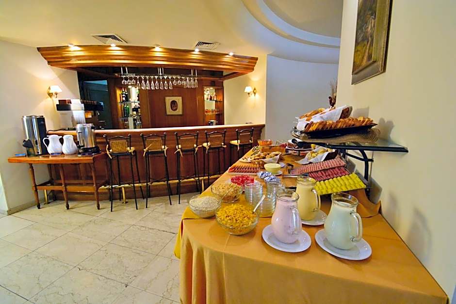 Oxford Hotel