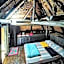 Hiwang Native House Inn & Viewdeck