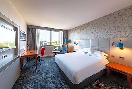 Connecting Deluxe Room