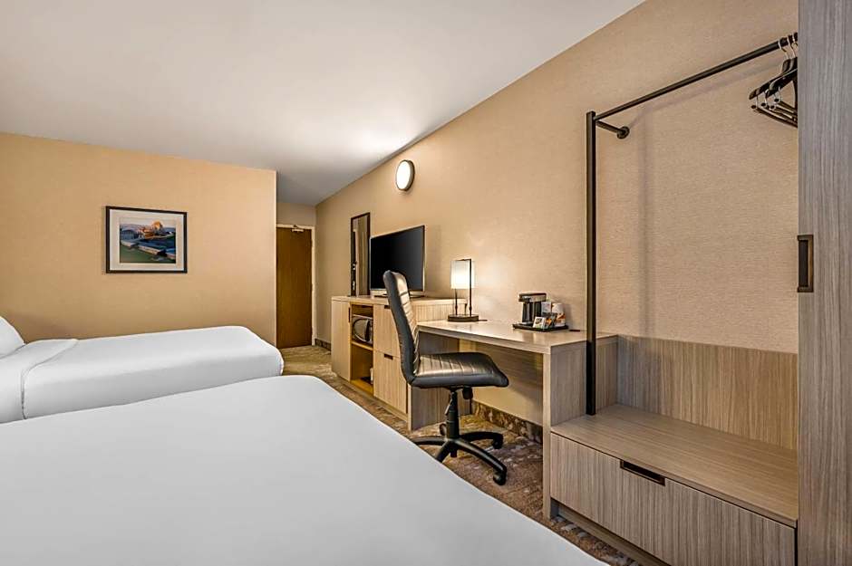 Comfort Inn Ancienne-Lorette - Quebec Airport