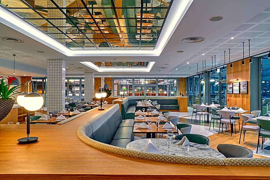 Crowne Plaza Marlow By IHG