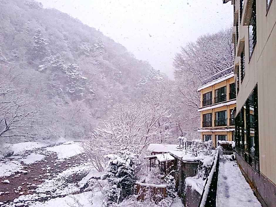 Kawafuru Onsen Hamaya Ryokan