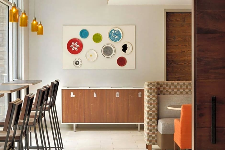 Holiday Inn Express & Suites - Middletown - Goshen, an IHG Hotel