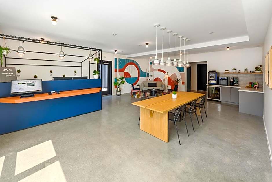 The Metric - Los Angeles Downtown