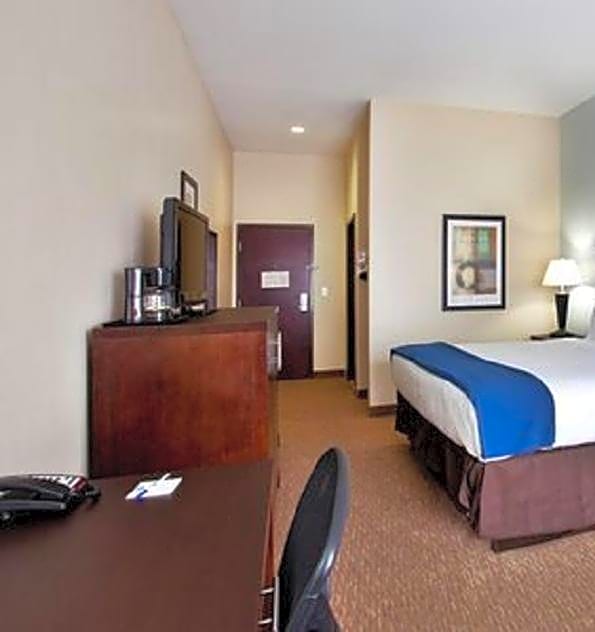 Holiday Inn Express Eunice Hotel