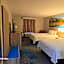 Days Inn & Suites by Wyndham Cuba