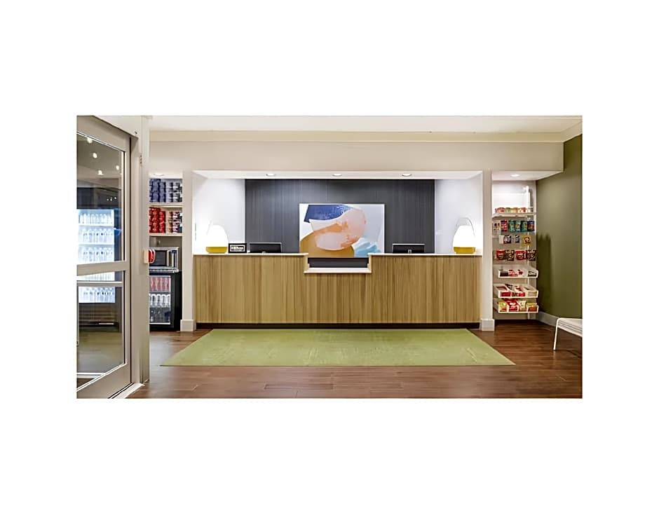 Spark by Hilton Charlotte Airport North