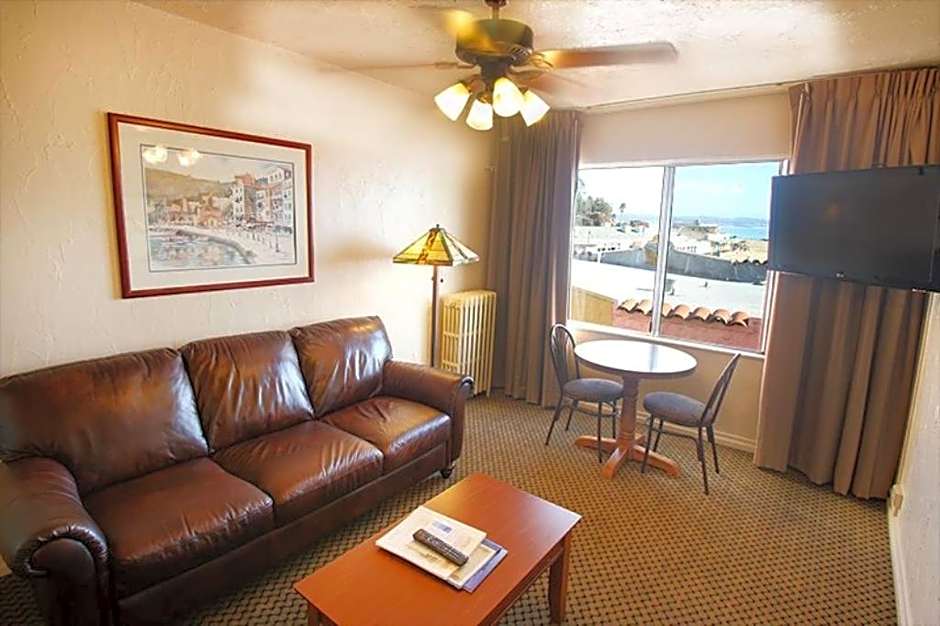 Capitola Venetian Hotel