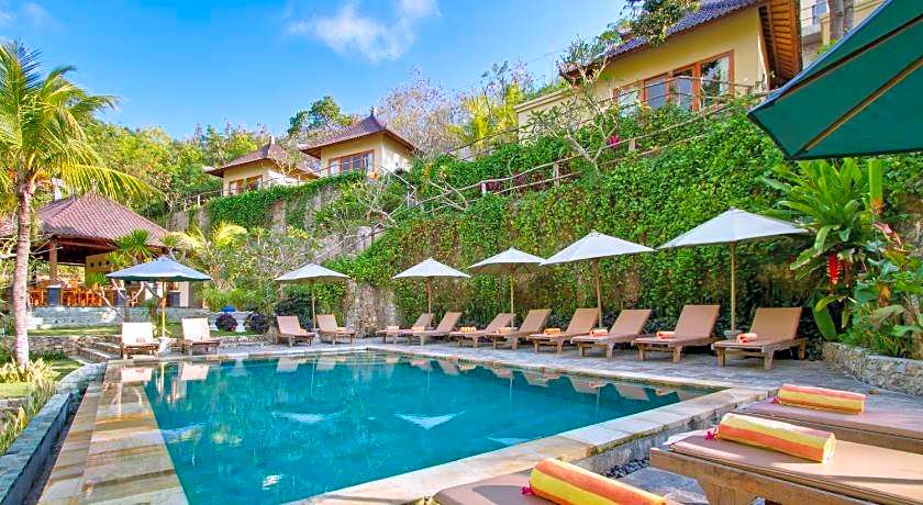 Lembongan Cliff Villas