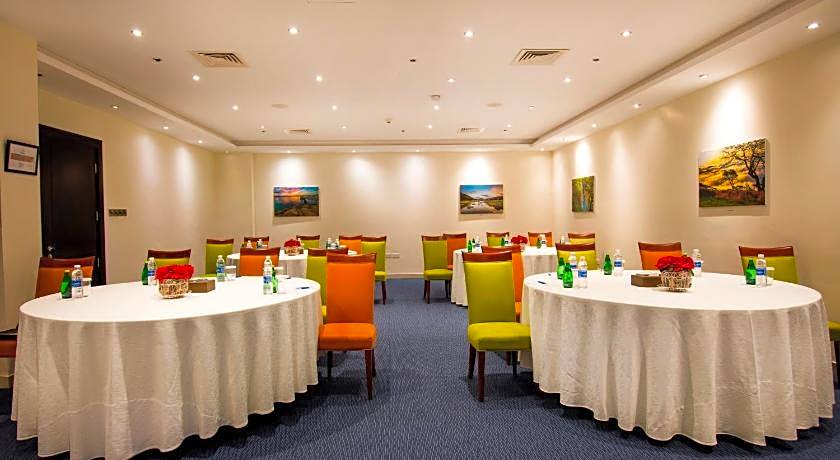 City Seasons Hotel Muscat