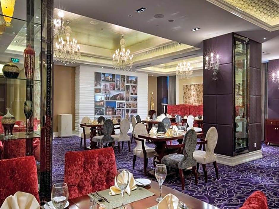 Xian Grand Soluxe International Hotel