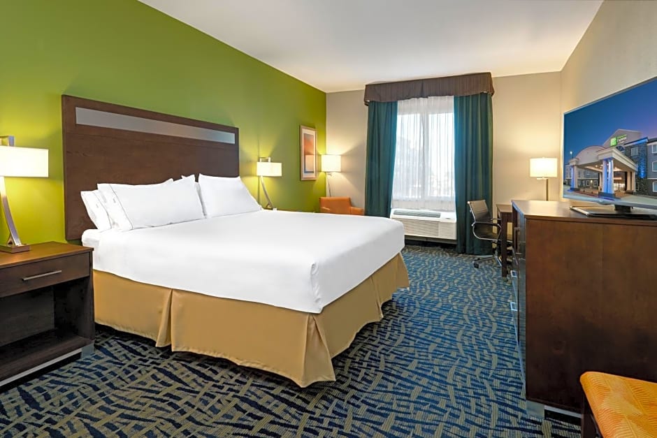 Holiday Inn Express Hotel and Suites Monahans I-20