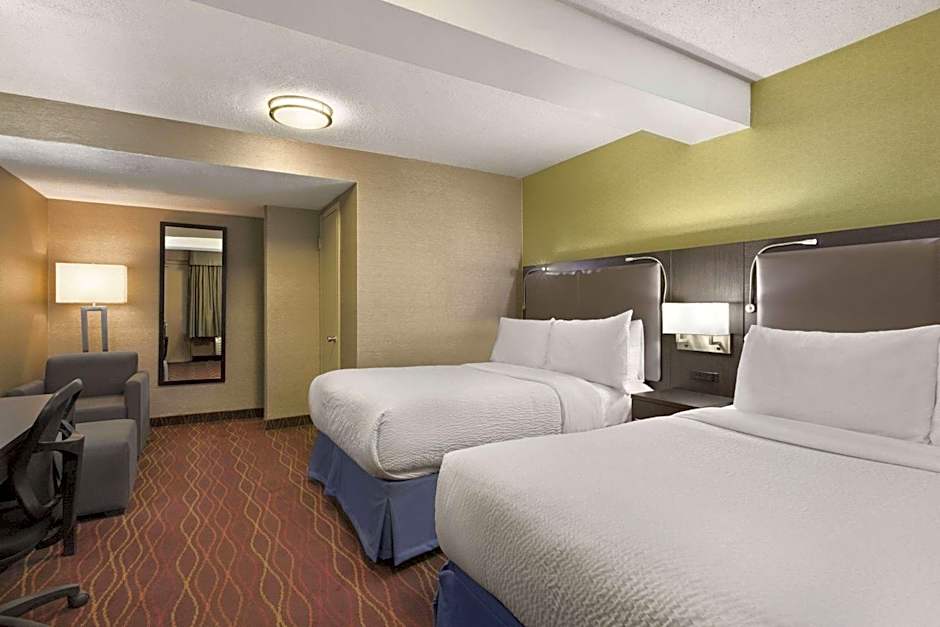 Days Inn by Wyndham Ottawa