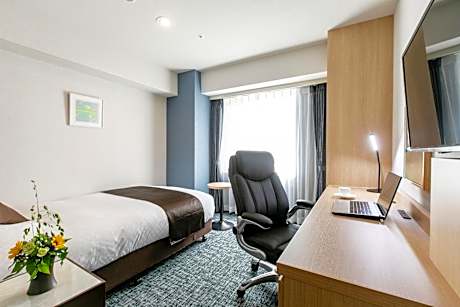 Standard Double Room with Small Double Bed - Non-Smoking