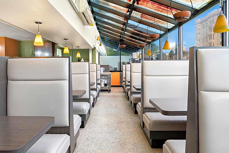 Quality Inn Detroit Downtown