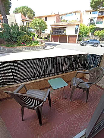 2VSE-ALZ07 Studio dans résidence calme proche plage Collioure