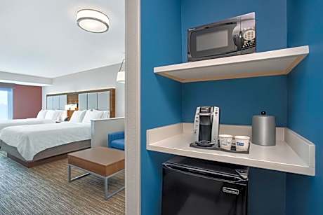 King Room - Hearing Accessible - Non-Smoking